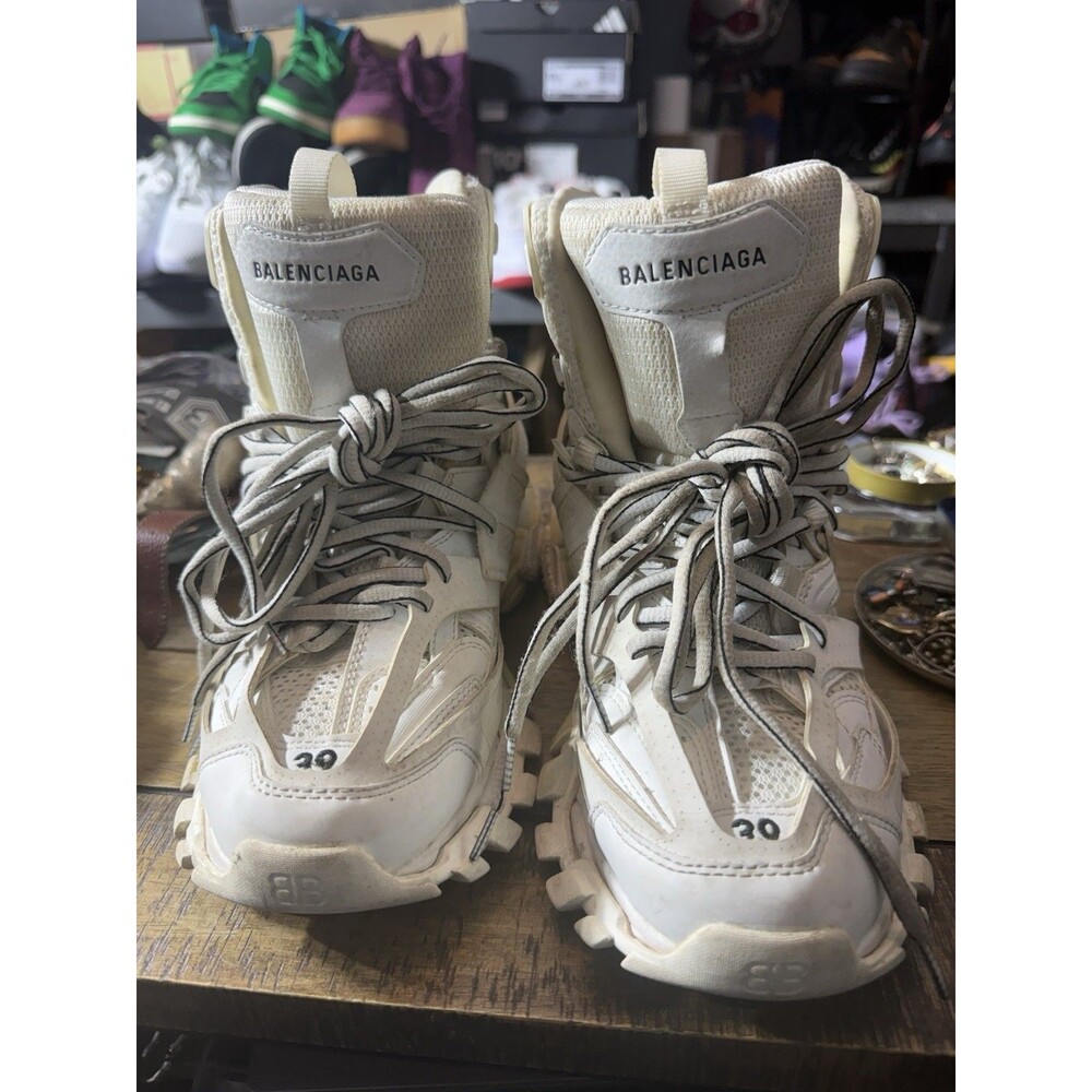 Size 39 ( 9 Women’s 6.5 Men’s) Authentic Balenciaga Track Hike Sneakers White